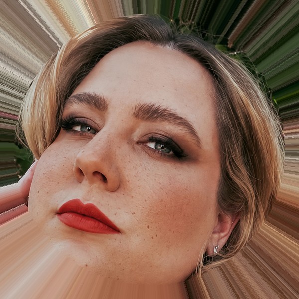 Miss Pilar